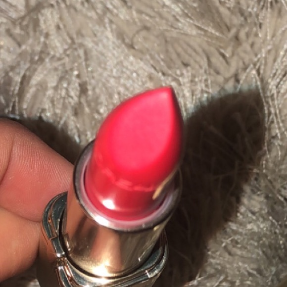 L’ORÉAL LIPSTICK (260 RASPBERRY RUSH) 👄 - Picture 6 of 6